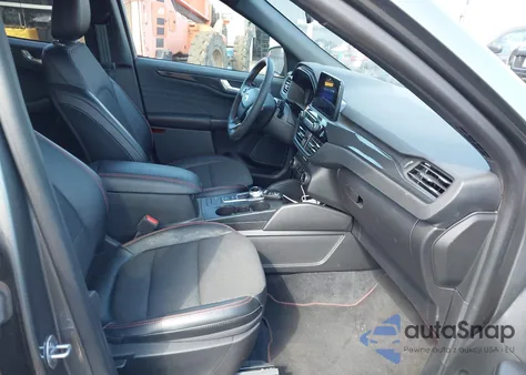 2023 Ford Escape St-Line из США, поврежденный, VIN 1FMCU0MZ0PUA96995